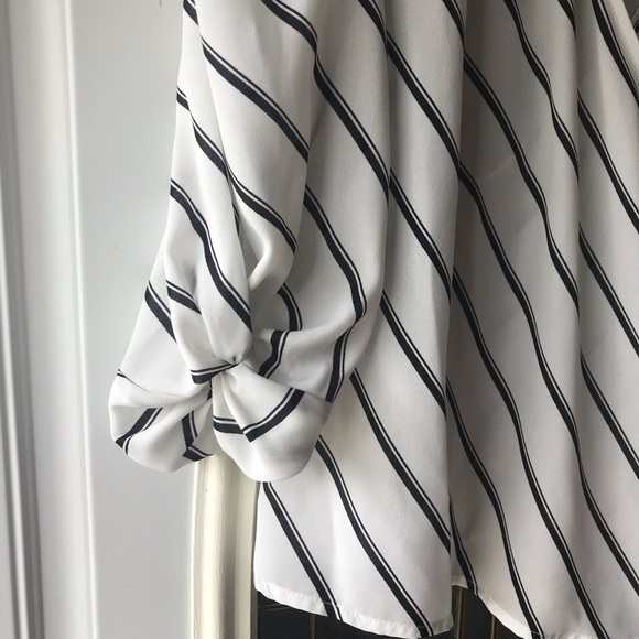 Blouse - Picture 3 of 5